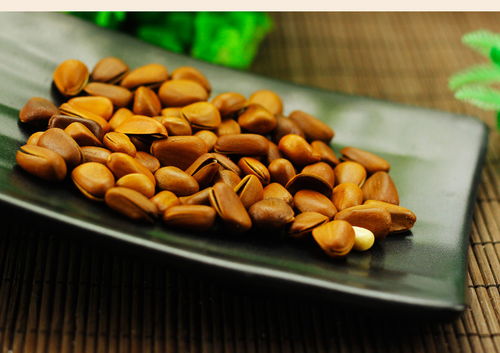 湖北美食松子肉,松子可以做什么美食