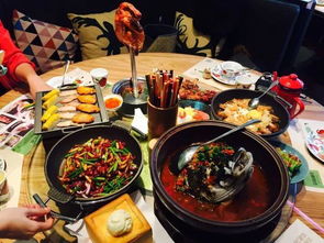 湖北美食网红男主播与吃货探秘，湖北美食之旅