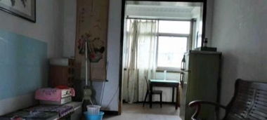 湖北美院宿舍美食探秘，武汉美食一览与宿舍环境解析