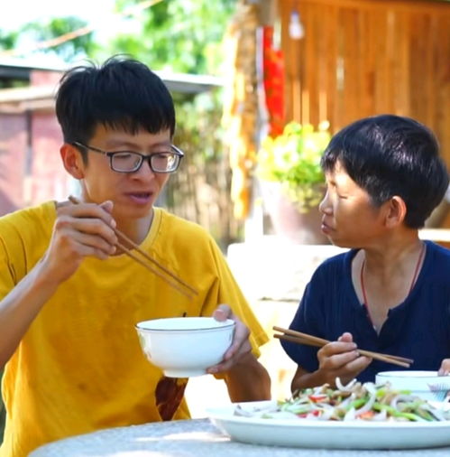康仔农人湖北美食推荐,康仔农人有团队吗