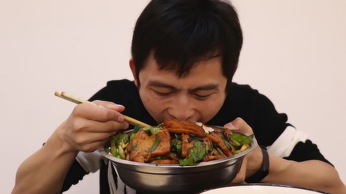 湖北美食作文范文,写一篇关于湖北特色美食的作文