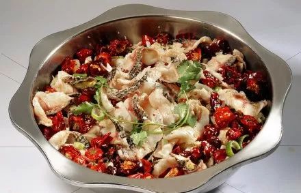 湖北美食脆鱼制作教程，脆鱼如何烹饪？