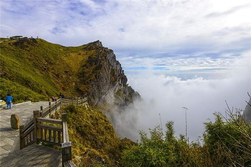 湖北大山探秘，必游的山脉与美景推荐