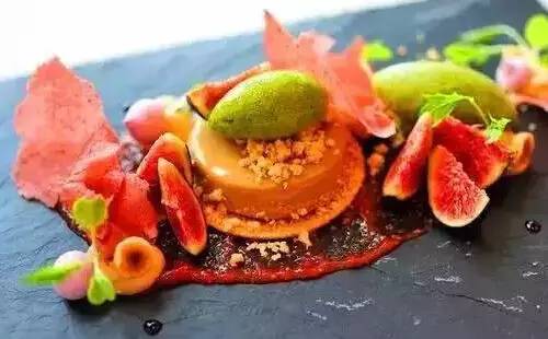 湖北美食之旅，推荐湖北著名美食与旅游胜地