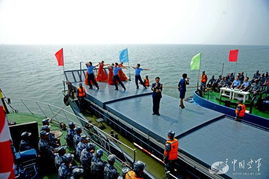 湖北长阳旅游船,湖北长阳船上吃鱼的地方