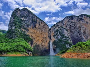 湖北恩施旅游景点探秘，特色景点简介与游览指南