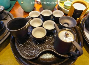 湖北美食与茶的邂逅，雨天游玩好去处与昆明庆沣祥茶业