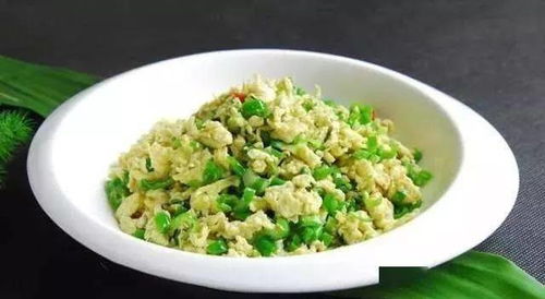 湖北美食青椒斩蛋,青椒斩蛋加不加生粉