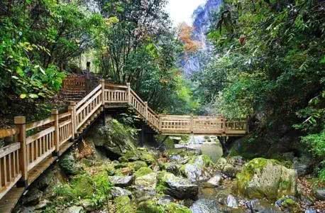 适合老人旅游湖北,湖北适合老人避暑的地方三四天