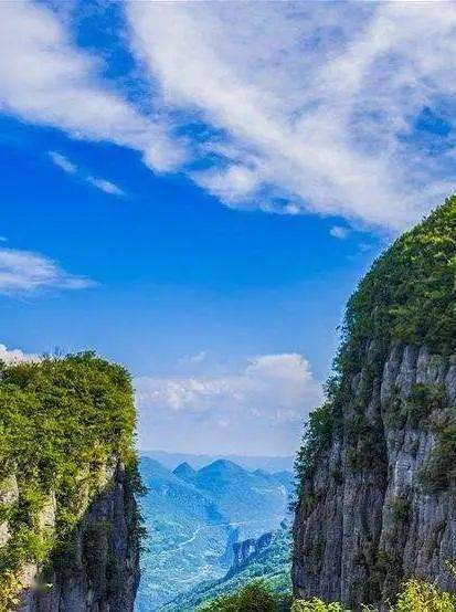 重庆湖北湖南旅游探秘，揭秘重庆与湖北之间的绝美景点之旅