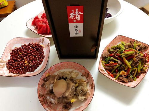 王蒙多品尝湖北美食与军粮的视频回顾