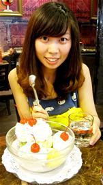 钟欣桐品味湖北美食的味蕾之旅