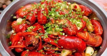 湖北美食瑰宝，武汉小龙虾的魅力盛宴