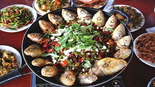 湖北美景美食高清照片大全，绝美风景与地道美食一览