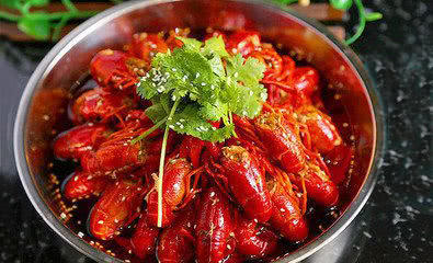 湖北美食引爆朋友圈，网红赞不绝口的美食盛宴