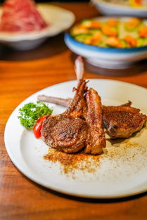 湖北美食主播吃鱼实录，品味鱼鲜盛宴