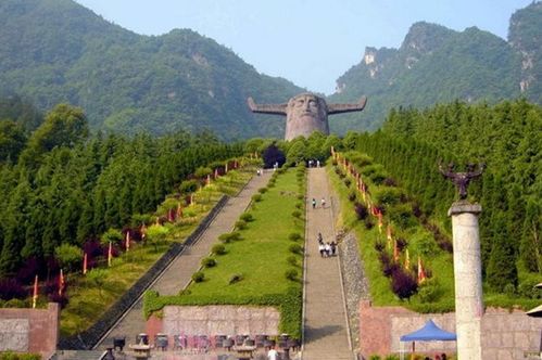 湖北雨季旅游指南，推荐景点与理由，下雨也玩得嗨！