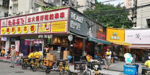 湖北美院周围美食街,湖北美院周围美食街叫什么