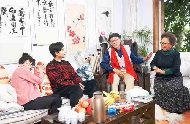 湖北80岁老人回家旅游,湖北87岁老人