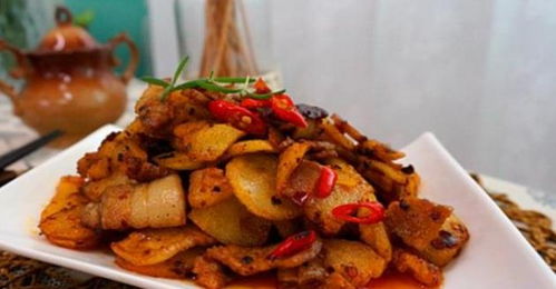 湖北美食炸土豆片的做法,武汉炸土豆片的做法