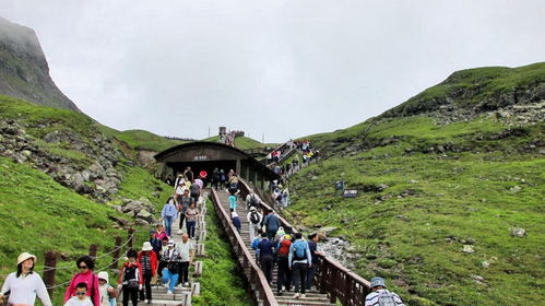 湖北登山旅游路线推荐,湖北登山去哪里最好
