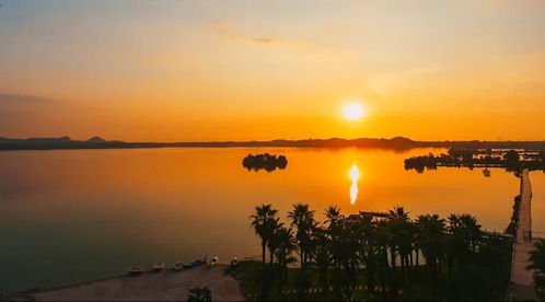 湖北咸阳蜜泉湖旅游度假区,蜜泉湖简介