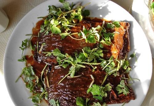 新疆的湖北美食有哪些,新疆的湖北美食有哪些特色