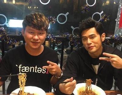 周杰伦湖北美食探店,周杰伦宜昌 周杰伦湖北美食探店,周杰伦宜昌