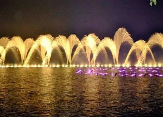 湖北喷泉旅游景点,oppo手机屏幕总出现广告怎么关掉