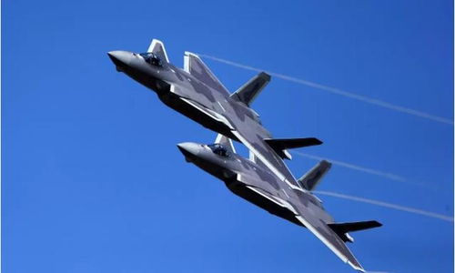 歼20和华为mate60联名手机,歼20对比 歼20和华为mate60联名手机,歼20对比