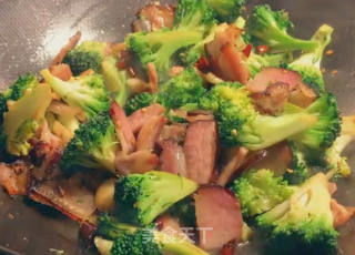 湖北美食炒腊肉的做法大全,湖北美食炒腊肉的做法大全视频