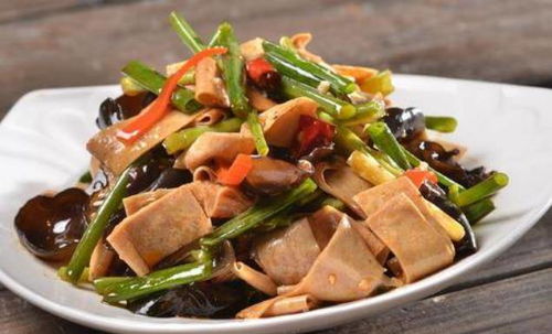 湖北美食豆皮做法凉拌,豆皮凉拌的做法