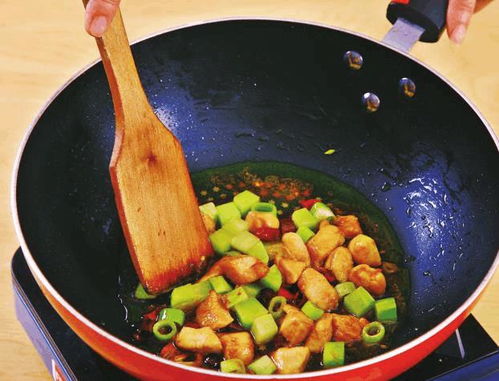 宫保鸡丁湖北美食推荐,宫保鸡丁是湖南名菜吗