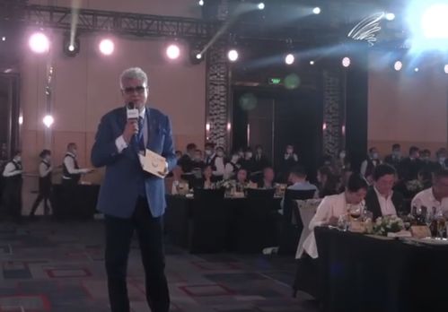 央视主持人吃湖北美食视频,央视主持美食的主持人