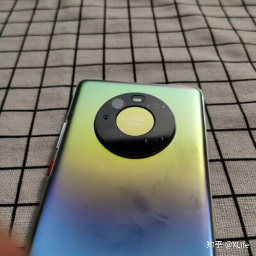 华为mate60手机镜头贴纸,如何贴华为手机镜头膜