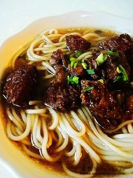 湖北美食牛肉面怎么做的,湖北牛肉面的做法大全