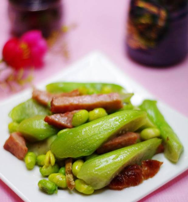 毛豆炒火腿湖北美食图片,毛豆炒火腿的做法大全家常 毛豆炒火腿湖北美食图片,毛豆炒火腿的做法大全家常