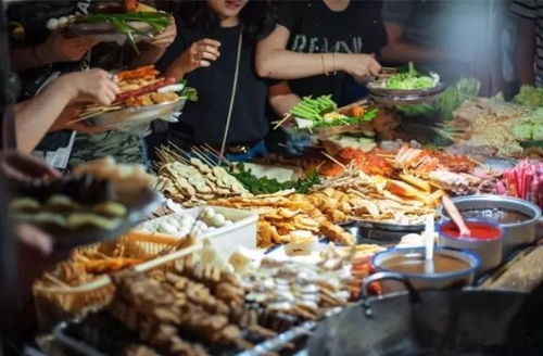 湖北美食街摆摊怎么样,湖北小吃街