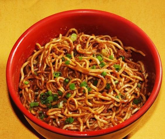 湖北美食热干面背景音乐,热干面的歌词