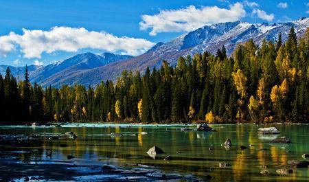 喀纳斯湖北旅游视频,喀纳斯湖风景视频