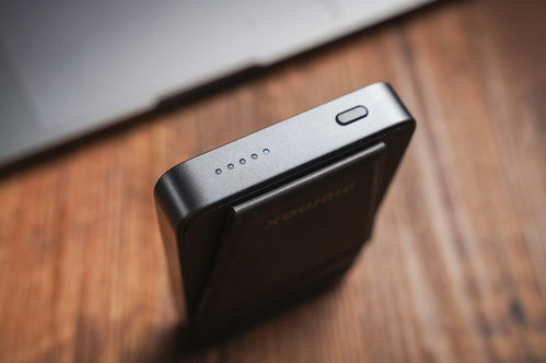 磁吸充电宝支架华为mate60,华为66w充电宝评测拆解