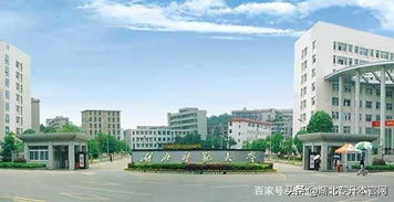 湖北恩施学院附近旅游,湖北恩施学院附近的酒店