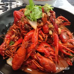 湖北美食麻辣小龙虾,湖北美食麻辣小龙虾图片