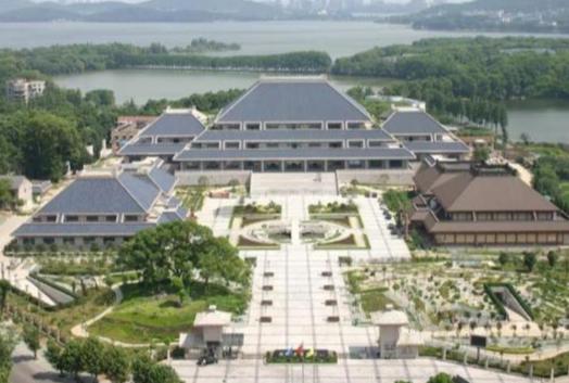 湖北省博物馆旅游,湖北省博物馆旅游路线