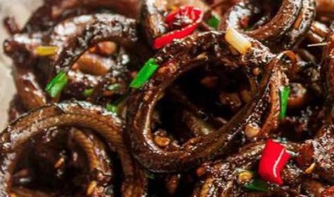 湖北美食盘龙鳝图片大全,湖北盘龙鳝鱼的做法