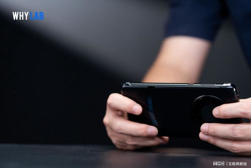 绿手机壳华为mate60,华为绿色手机壳