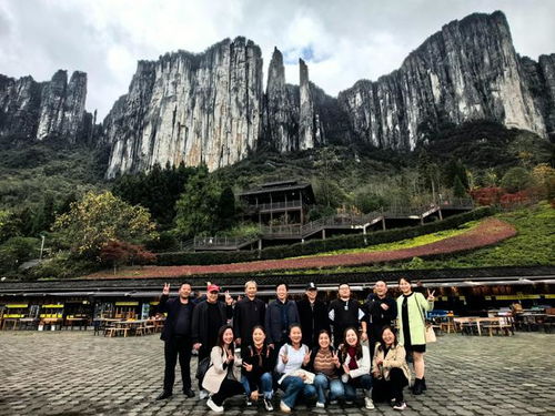 湖北恩施毕业旅游,恩施当地有什么旅游团