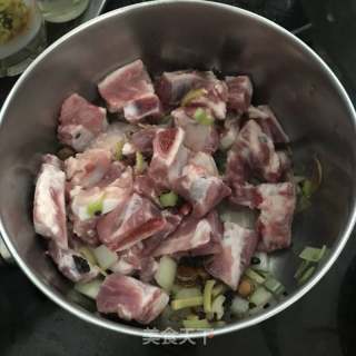 湖北美食菜谱红烧排骨,湖北红烧排骨的做法