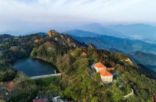 湖北信阳周边旅游景点,湖北信阳周边旅游景点有哪些