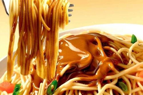 湖北美食吃热面,湖北人爱吃热干面